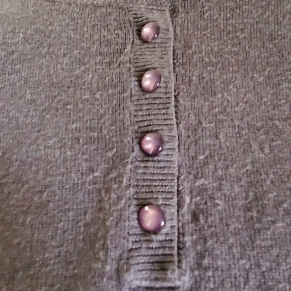 Sweater - Picture 2 of 4